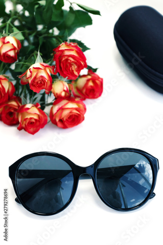 Download Women S Sunglasses On White Background With Roses And Case Optics Store Protect Your Eyes From Uv Light Wall Mural Greenoline