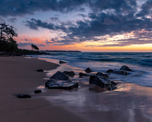 rocky shore on Hawaii , Oahu early morning