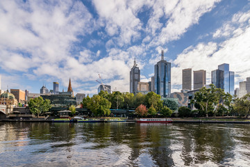 Fototapeta na wymiar Beautiful view of the Yarra River with the reflection of the skyscrapers of the central business district of Melbourne, Australia
