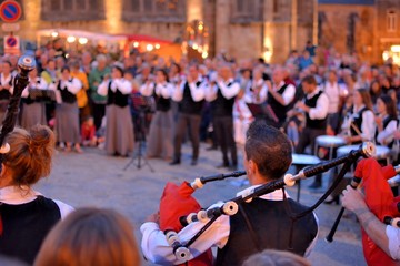 Fêtes de Tréguier les mercredis de l'été. Bretagne. France
