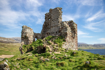 Fototapeta na wymiar Ardvreck Castle im Loch Assynt - Schottland 5