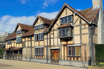  Shakespeare's birthplace , Stratford upon Avon, Warwickshire, UK