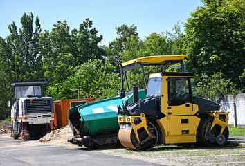 Steam roller at the road construction