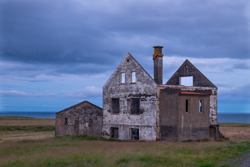 Fototapeta na wymiar Abandoned house on Snæfellsnes Peninsula in Iceland.