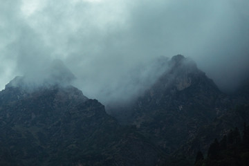 Clouds covering the mountains in the Kedarnath, India