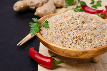 Brown unpolished rice