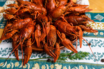 boiled crayfish