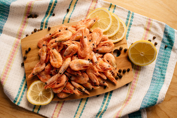 shrimp and lemon and pepper