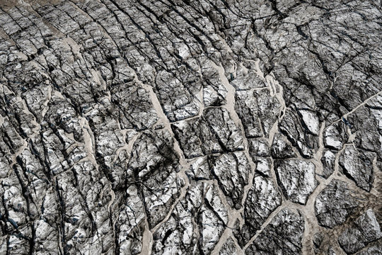 Aerial view of M˝rdalsj&circ;kull glacier in Southern Iceland, which covers one of Iceland?s most active volcanoes.