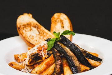pasta with portobello and bread