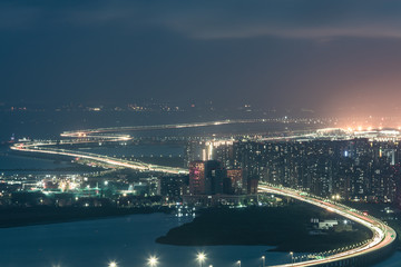 Obraz premium Night traffic in Shenzhen, Guangdong, China