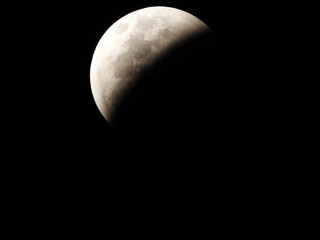 Luna eclipsada