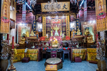 Budistischer Schrein