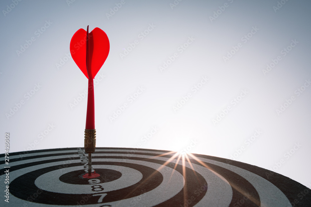 Aufkleber bullseye is a target of business. dart is an opportunity and dartboard is the target and goal. so bo