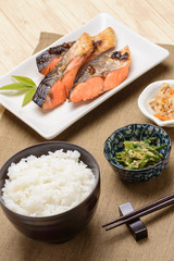 和食の朝食イメージ