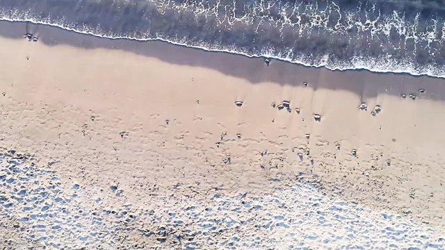 4K 空撮動画　葉山一色海岸ドローン