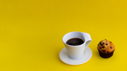 a break with a good coffee and relax - showing how a little rest will look to replenish energy.
