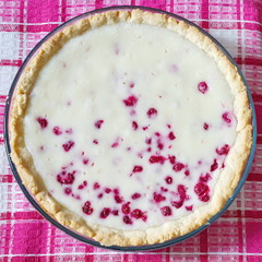 Sand cake with with sour cream filling and raspberry