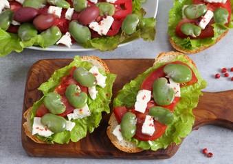 Sandwiches  with broad bean.