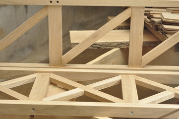 crafts made of wood with their own hands. Build wood furniture. Joinery Workshop