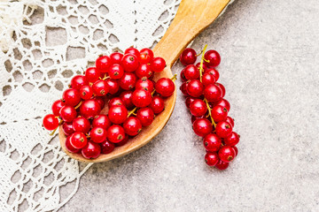 Fresh organic currants