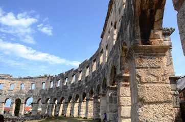 Croatie : Amphithéâtre de Pula (Istrie)