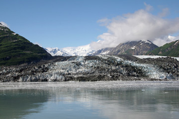 Fototapeta na wymiar Turner Glacier and surrounding mountains in Disenchantment Bay, Alaska.