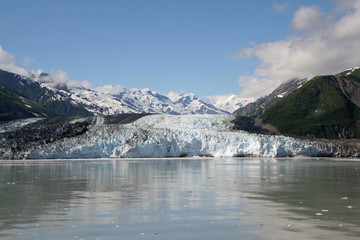 Fototapeta na wymiar Turner Glacier and surrounding mountains in Disenchantment Bay, Alaska.