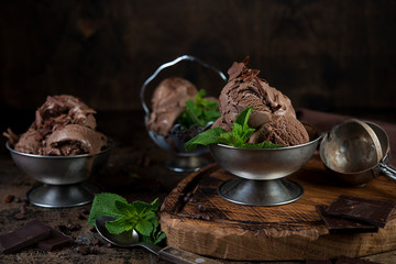 Chocolate cream ice cream in a cream bowl