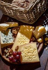 käse, cheese carving