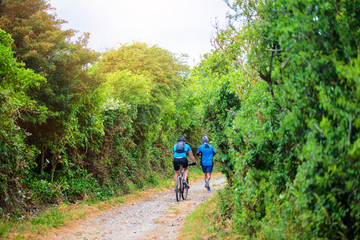 run and bike dans les bois