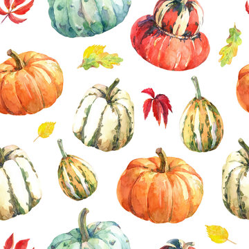 Watercolor seamless pattern with pumpkins and autumn leaves. Hand drawn watercolor illustration.