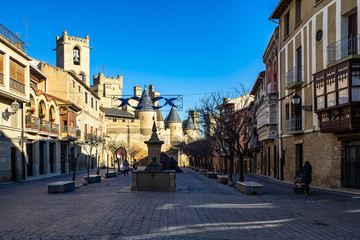 Obraz premium View of Olite, a small town in Navarre region, famous for its castle the Palacio Real de Olite, Spain