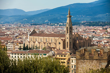 Obraz premium View of the beautiful Basilica di Santa Croce and the city of Florence from Michelangelo Square