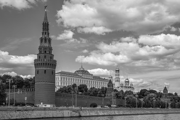 Embankment and the Kremlin in the historical center of Moscow