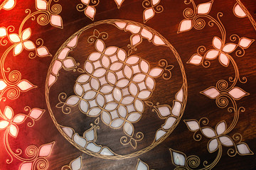 Example of Mother of Pearl inlays art