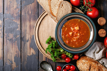 Tomato and vegetable soup