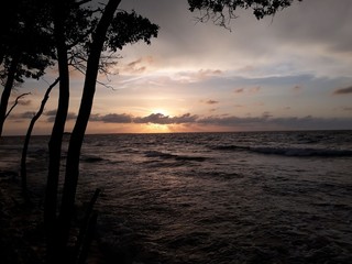 Fototapeta na wymiar sunset on beach