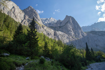 Fototapeta premium Zugspitze Nord Höllentalanger