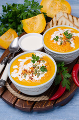 Pumpkin cream soup with spices