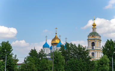 Fototapeta na wymiar Novospassky Stauropegic Monastery, Moscow, Russia . Shooting from a tourist pleasure boat
