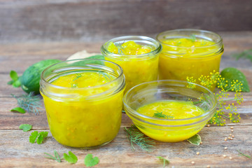 Dill-Gurken-Relish	