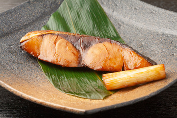鰤の照焼き
