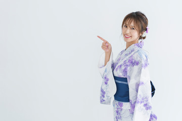浴衣の女性