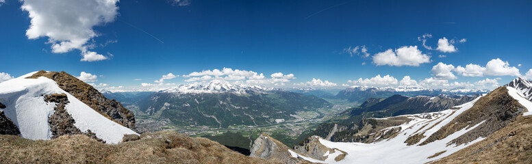 Fototapeta na wymiar Panorama Churer Rheintal