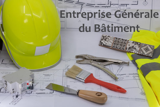 Entreprise g&eacute;n&eacute;rale du b&acirc;timent (texte en fran&ccedil;ais) Ressource graphique avec plan de maison &eacute;quipement de s&eacute;curit&eacute; et mat&eacute;riel de bricolage