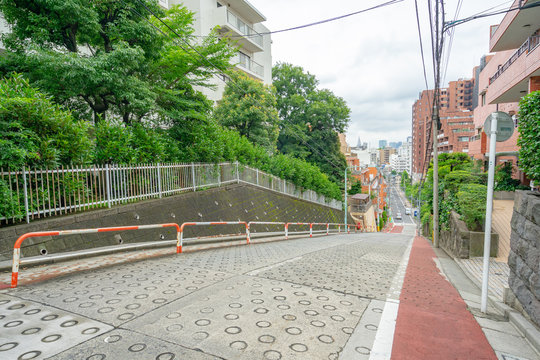坂道 道 町並み　 