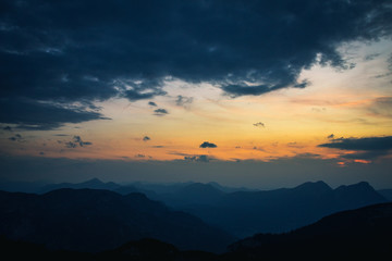 Sonnenuntergang am Berchtesgadner Hochthron, Untersberg, Stimmungsvoll, Farben, Orange, Sonnenuntergang