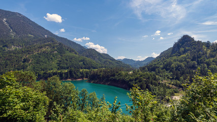 Obraz premium Blick auf einen teil des Stausee Klaus, Österreich