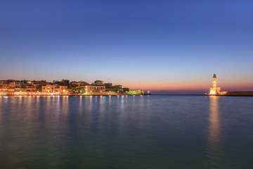 Fototapeta na wymiar view of the old port of Chania, Crete